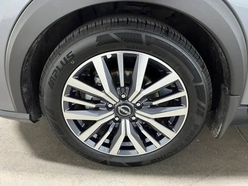 Used 2024 Nissan Kicks SV FWD image 28