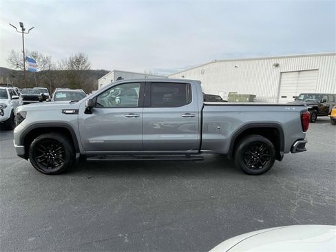 Used 2025 GMC Sierra 1500 Elevation w/ Elevation Premium Package image 2