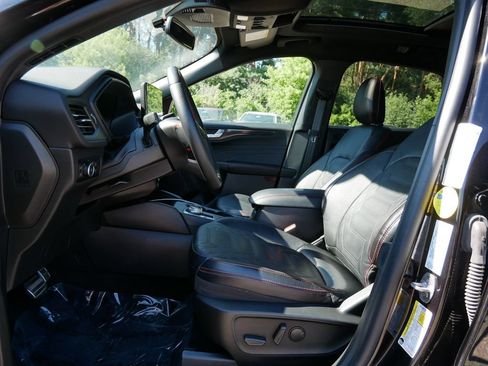 Certified 2023 Ford Escape ST-Line Elite w/ Premium Technology Package AWD/4WD image 14
