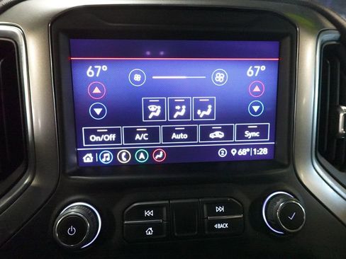 Used 2020 Chevrolet Silverado 2500 LTZ w/ LTZ Plus Package image 20