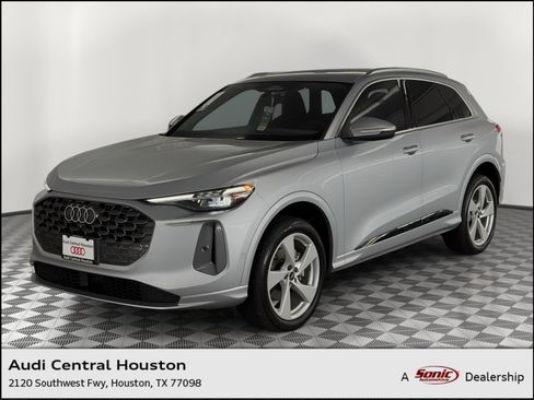 New 2026 Audi Q5 Premium AWD/4WD image 1