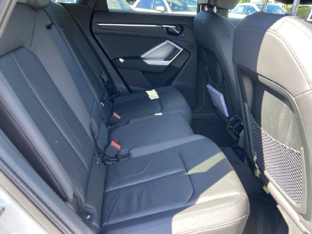 Used 2020 Audi Q3 2.0T Premium AWD/4WD image 29
