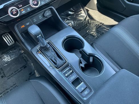 Used 2025 Honda Civic Sport image 16