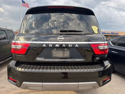 Used 2023 Nissan Armada SL w/ Captain's Chairs Package AWD/4WD image 5