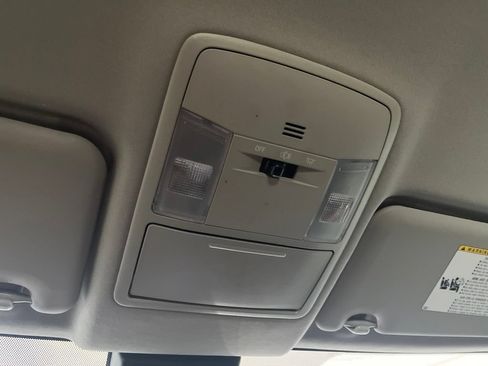 Used 2017 Toyota RAV4 LE w/ All Weather Liner Package FWD image 72