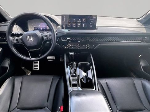 Used 2023 Honda Accord Sport image 15
