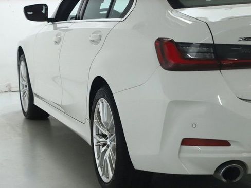 Certified 2024 BMW 330i xDrive Sedan w/ Convenience Package AWD/4WD image 42