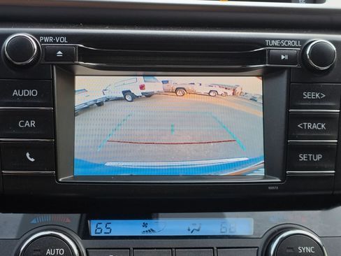 Used 2018 Toyota RAV4 XLE w/ All Weather Liner Package FWD image 12