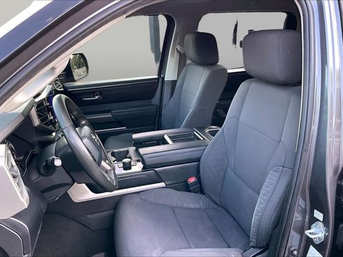 Used 2022 Toyota Tundra SR5 RWD image 8