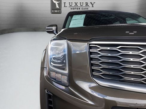 Used 2020 Kia Telluride S w/ S 8 Passenger Seating Package image 12