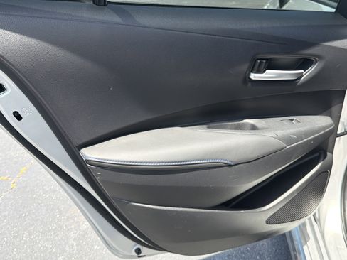 Used 2021 Toyota Corolla SE FWD image 34