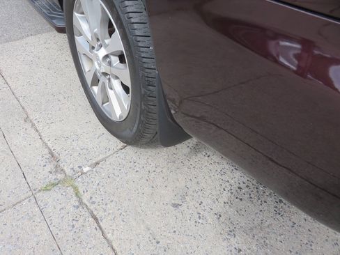 Used 2015 Toyota Sequoia Limited AWD/4WD image 39