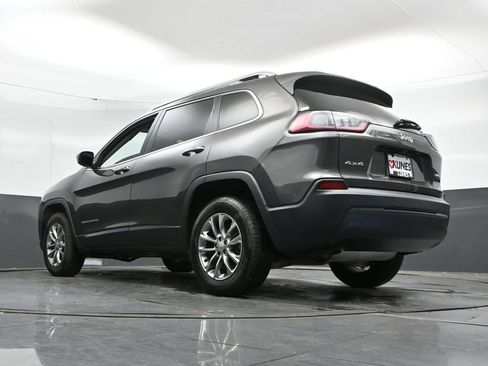 Used 2021 Jeep Cherokee Latitude Plus AWD/4WD image 45