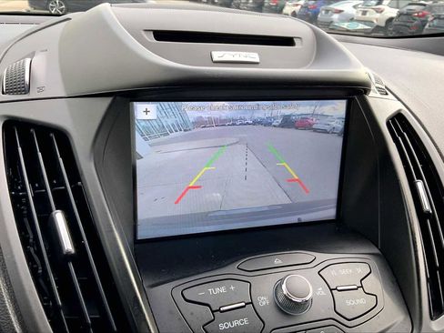 Used 2016 Ford Escape SE w/ Equipment Group 201A image 29