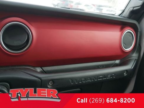 Used 2020 Jeep Wrangler Unlimited Rubicon image 32