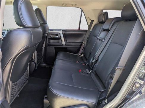 Used 2015 Toyota 4Runner Limited AWD/4WD image 20