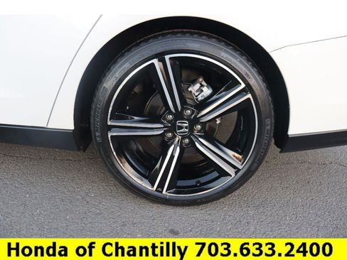Used 2023 Honda Accord Sport image 30