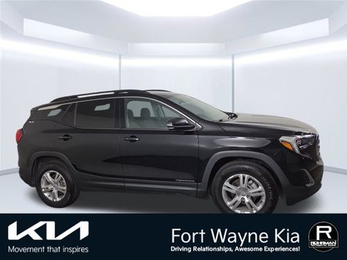 Used 2019 GMC Terrain SLE w/ Driver Convenience Package AWD/4WD image 6