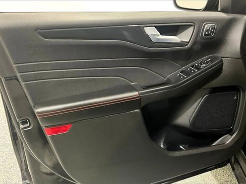 Used 2023 Ford Escape ST-Line Elite image 20