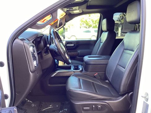 Used 2020 GMC Sierra 2500 Denali w/ Denali Ultimate Package AWD/4WD image 10