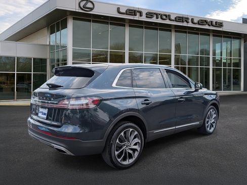 Used 2023 Lincoln Nautilus Reserve AWD/4WD image 3