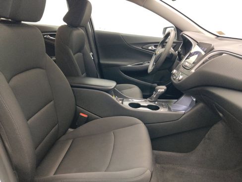 Used 2024 Chevrolet Malibu LS FWD image 21