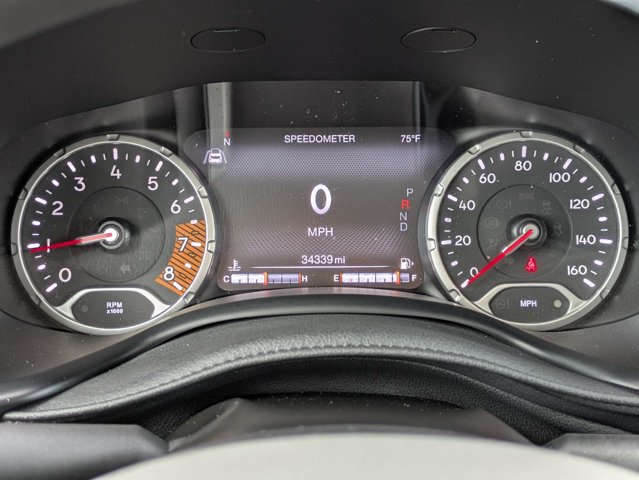 Certified 2023 Jeep Renegade Latitude w/ Sun/Sound Group AWD/4WD image 27