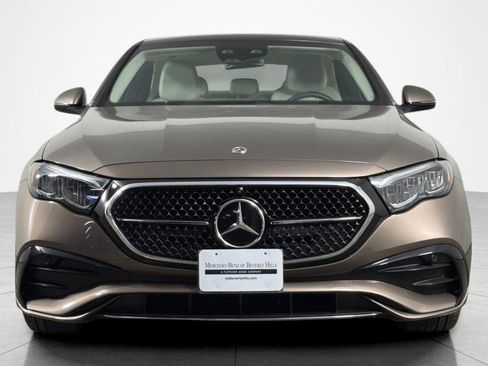 Used 2026 Mercedes-Benz E 350 Sedan image 8