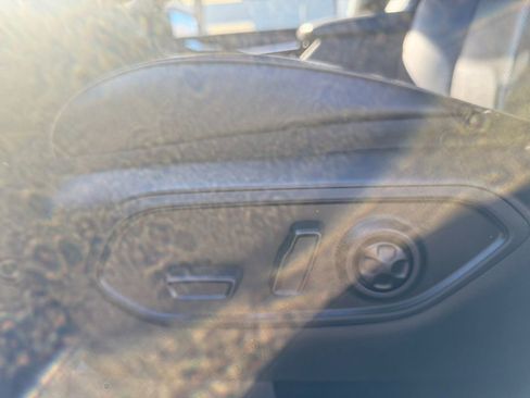 Used 2023 Jeep Grand Cherokee L Overland image 27