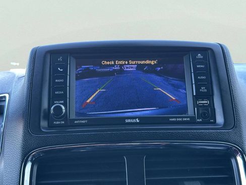 Used 2019 Dodge Grand Caravan GT FWD image 32
