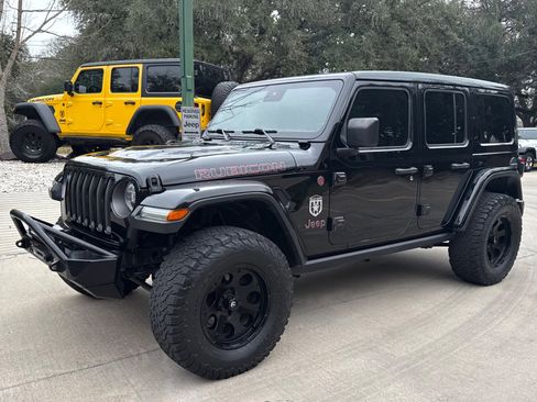 Used 2019 Jeep Wrangler Unlimited Rubicon image 4