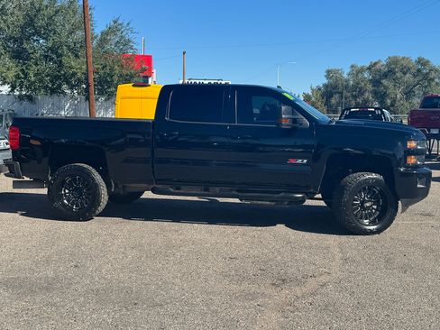 Used 2019 Chevrolet Silverado 2500 LTZ w/ Duramax Plus Package image 23