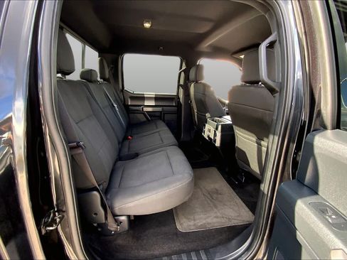 Used 2015 Ford F150 XLT w/ Equipment Group 302A Luxury AWD/4WD image 18