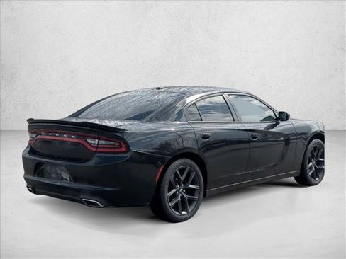 Used 2019 Dodge Charger SXT w/ Blacktop Package image 5