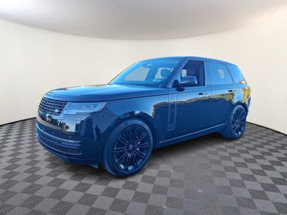 Used 2025 Land Rover Range Rover SE
