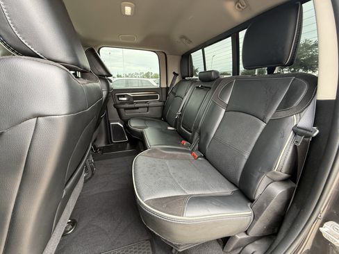 Used 2024 RAM 2500 Laramie AWD/4WD image 30