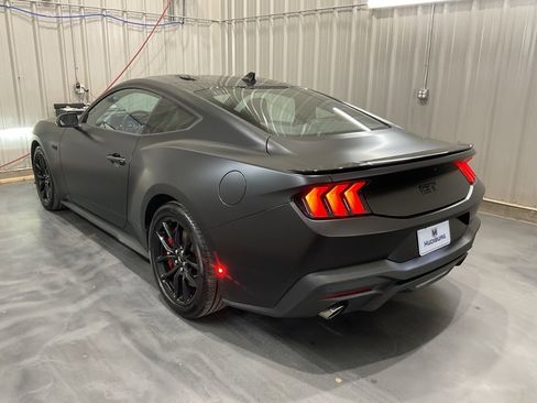 Used 2025 Ford Mustang GT Premium image 21