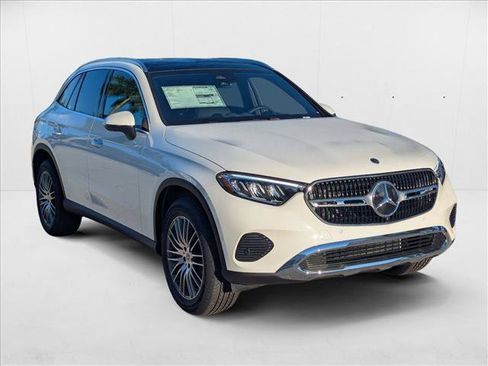 New 2026 Mercedes-Benz GLC 300 image 6