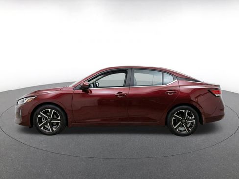 Used 2025 Nissan Sentra SV FWD image 4