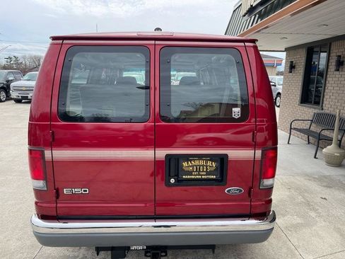Used 1999 Ford E-150 and Econoline 150 image 12