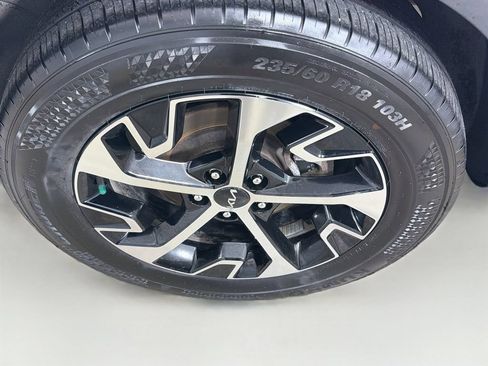 Used 2024 Kia Sportage EX AWD/4WD image 30