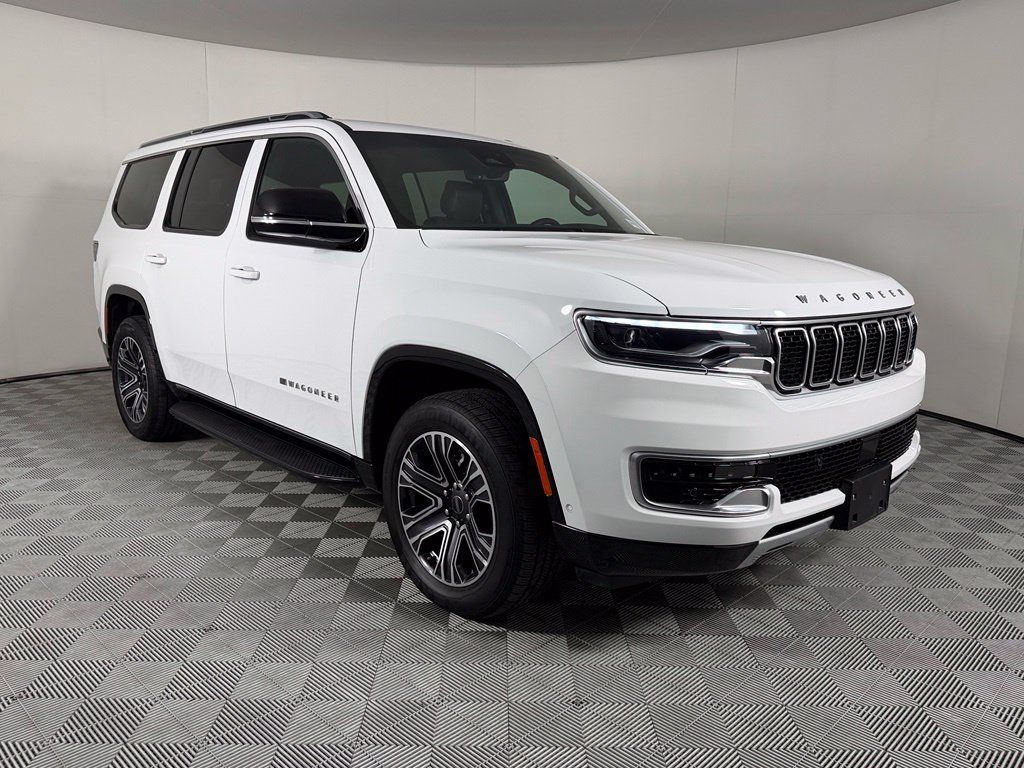 Used 2025 Jeep Wagoneer Series II AWD/4WD image 5
