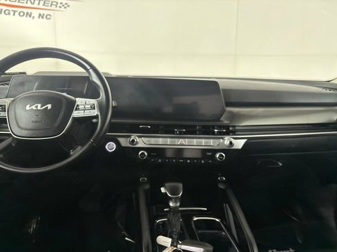 Used 2025 Kia Telluride S AWD/4WD image 25