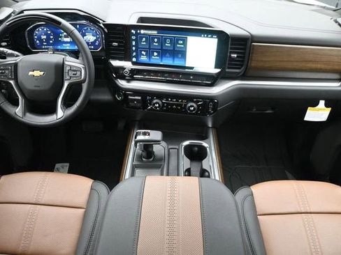 New 2026 Chevrolet Silverado 1500 High Country AWD/4WD image 22