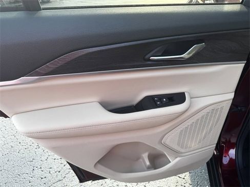 New 2025 Jeep Grand Cherokee Limited w/ Luxury Tech Group II image 20