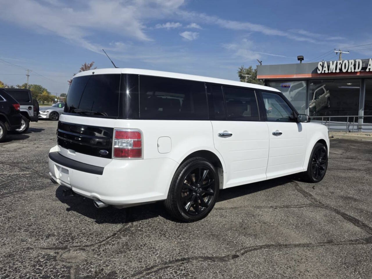 Used 2018 Ford Flex SEL w/ Equipment Group 202A FWD image 6