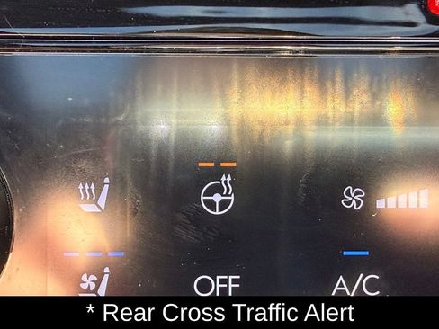 Certified 2025 Hyundai Santa Cruz Limited AWD/4WD image 23