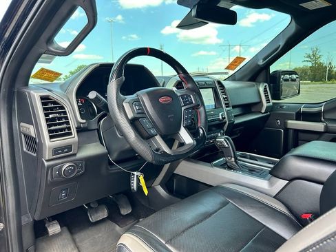 Used 2017 Ford F150 Raptor w/ Equipment Group 802A Luxury AWD/4WD image 9