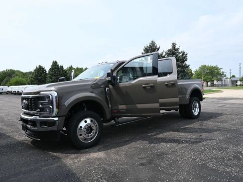 New 2026 Ford F450 Lariat w/ Lariat Ultimate Package AWD/4WD image 48