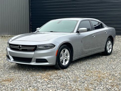 Used 2015 Dodge Charger SE w/ Popular Equipment Group image 1